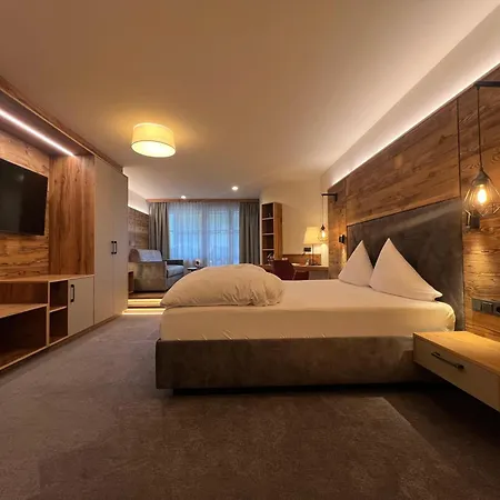 Wellnesshotel ...Liebes Rot-Flueh Haldensee Exterior photo