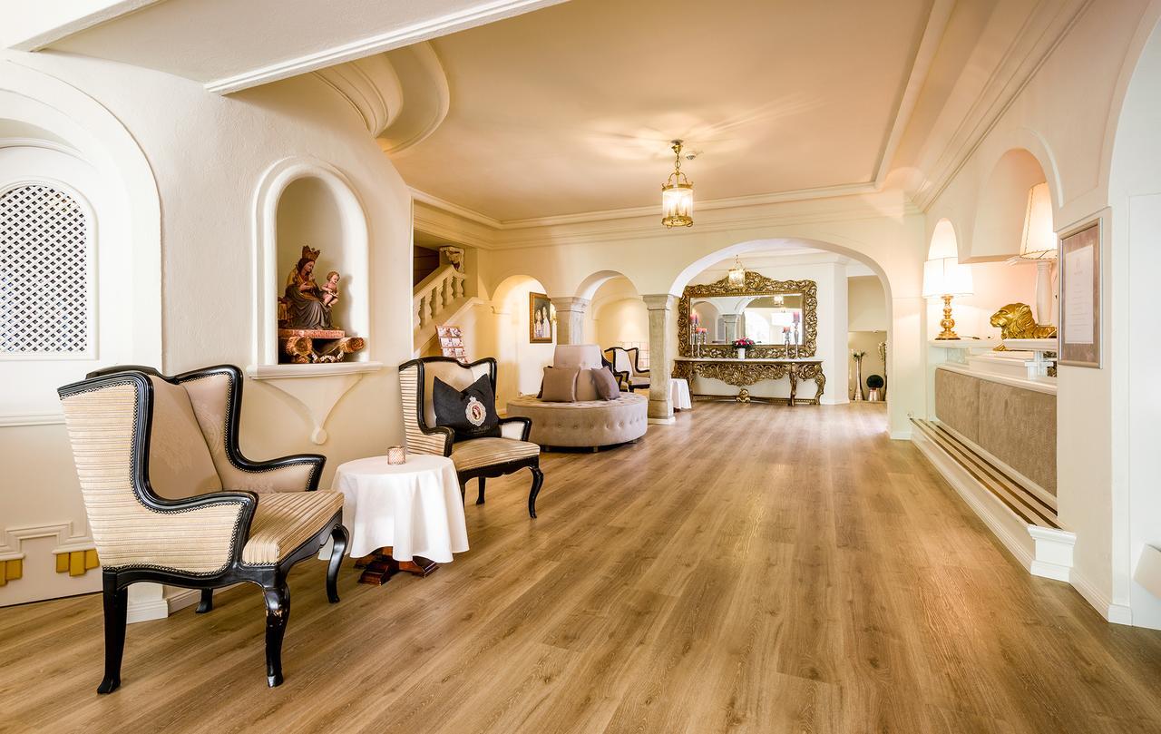 Wellnesshotel ...liebes Rot-flüh 4*